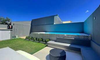 Imagem 4: Casa com piscina na Praia de Zimbros, Bombinhas/SC