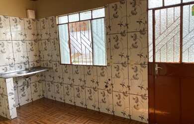 Imagem 3: Alugo Casa de 02 Quartos no Bairro Novo Aleixo