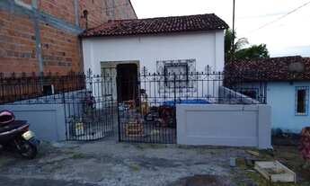 Imagem: Vendo casa na ladeira de pedra