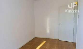 Imagem 7: Apartamento com 2 dormitórios para alugar, 60 m² por R$ 745/mês nas Três Vendas em Pelotas