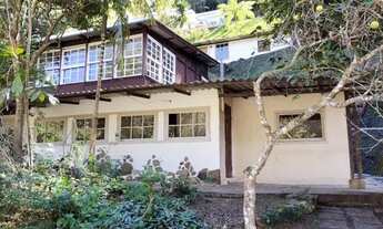 Imagem 5: Casa com 8 dormitórios à venda, 327 m² por R$ 865.000 - Albuquerque - Teresópolis/RJ