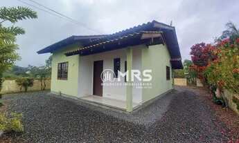 Imagem: Casa com ótimo terreno à venda no centro