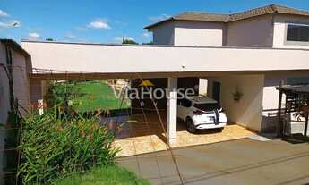 Imagem 2: Sobrado no Recanto do Rio Pardo com 260 m2 com 4 dormitórios por R$ 850,000,00