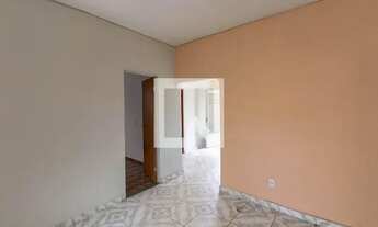 Imagem 2: Casa para Aluguel - Camargos, 3 Quartos, 430 m2