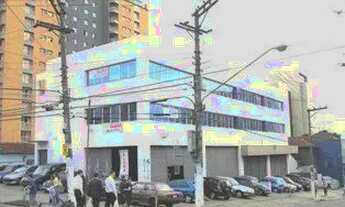 Imagem 2: Prédio monousuário na Casas Verde, ao lado da Marginal do Tietê