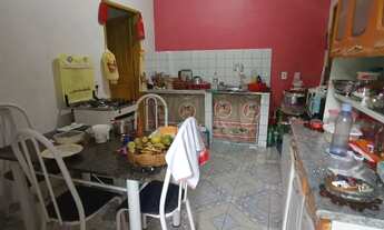 Imagem 3: / Vila com 1 casa e 5 apartamentos no São Jorge