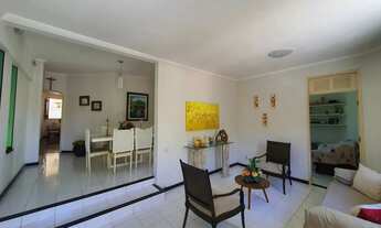 Imagem: Casa residencial/comercial, frente para