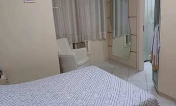 Imagem 3: Ap. 4 dormitórios, sendo 2 suites, Rua 220, Meia Praia, Itapema. Direto com o Proprietário