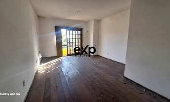 Imagem 5: Sobrado Amplo com Área Comercial - Ideal para Morar e Investir!