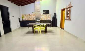 Imagem 6: Linda Casa à Venda no Bairro Santa Clara Próxima à Av. Ministro Rui Barbosa