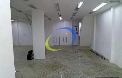 Imagem 5: Oportunidade excelente para locação! Loja comercial com localização privilegiada no coraçã