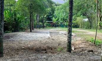 Imagem 5: Terreno plano com mais de 1.000m2