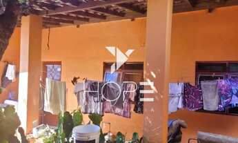 Imagem 5: Casa à venda com edícula e terreno amplo no Jardim Silvino Cambé/PR