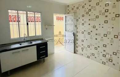 Imagem 2: Oportunidade - Casa Térrea - Parque Santo Antônio - 2 Dormitórios - 70m²