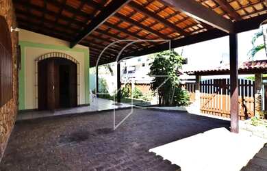 Imagem 3: Imóvel para venda possui 330 metros quadrados com 4 quartos em Enseada Azul - Guarapari