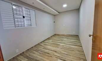 Imagem 7: Casa à venda com 4 quartos (1 suíte e 1 demi-suíte) e 4 vagas no bairro Jardim Dona Regina