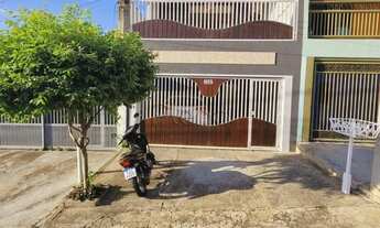 Imagem: Casa à venda com 3 quartos no Jardim Morada