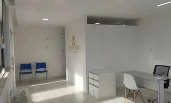 Imagem 3: Imóvel para aluguel tem 50 metros quadrados em Vila de Abrantes (Abrantes) - Camaçari - BA