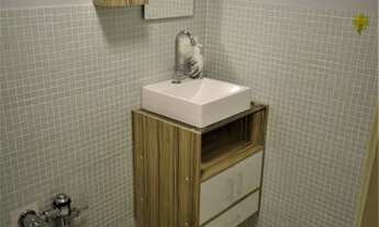 Imagem 2: Sala com 33 M². Andar alto. Vista total