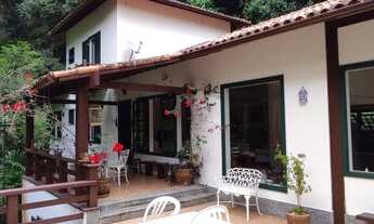 Imagem 7: Casa de condomínio para venda possui 218 metros quadrados com 4 quartos em Posse - Petrópo