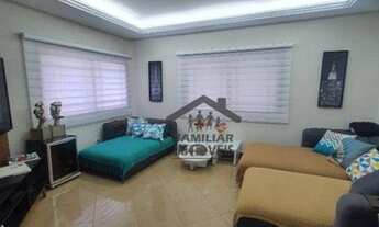 Imagem 2: Belíssimo sobrado cond Aquarius V - 5 suítes e piscina