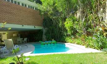 Imagem 2: Mansão moderna 4 quartos com projeto arrojado do Sergio Bernardes em Cosme Velho a Venda