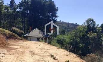 Imagem 3: Terreno aclive, de 1.010,00 m² - Jardim Três Nascentes - Campos do Jordão/SP