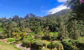 Imagem 6: A 5 minutos do centro de Teresópolis - Cercada pela natureza