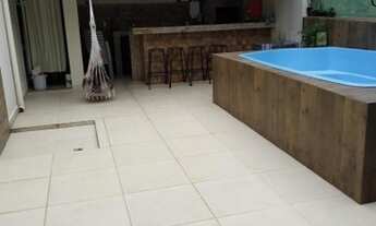 Imagem: Vendo casa com Piscina em Jacaraipe