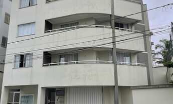 Imagem: Amplo apartamento com suíte mais dois dormitórios