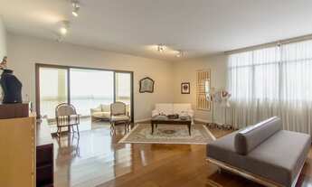 Imagem 4: OPORTUNIDADE EM FRENTE AO GRADDED SCHOOL