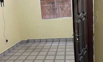 Imagem 3: Kit net centro Quarto com aluguel por R$600 /mês