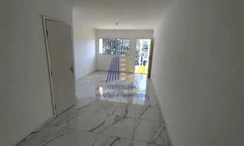 Imagem: Sobrado à venda no bairro Conjunto Residencial