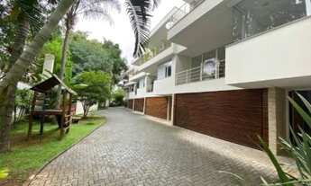 Imagem 2: Casa de Condomínio com 425 m²