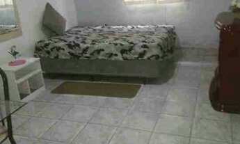 Imagem: Amplo quarto individual