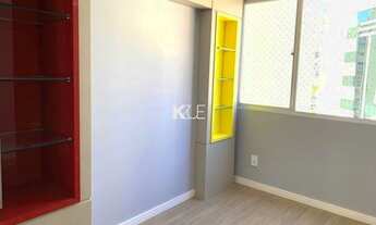 Imagem 3: Cobertura para venda possui 103 metros quadrados com 4 quartos em Centro - Florianópolis