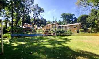 Imagem 3: *MIOLO DO CONDOMÍNIO Chácara Flora, o paraíso privativo referência*