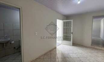 Imagem 2: Aluga - Casa na Vila Hortência, 1 dormitório, sem garagem