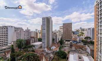 Imagem: Apartamento à venda no Centro de Curitiba
