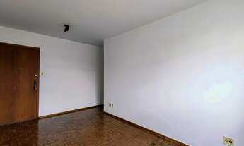 Imagem 2: 2 quartos varanda e vaga no Morro da Glória para locação