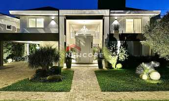 Imagem: Casa de condomínio em Rua Trinta e Nove