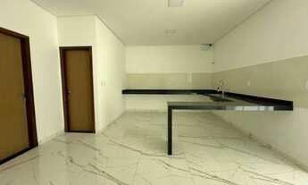 Imagem 6: Casa à venda com três quartos no bairro Cassimiro