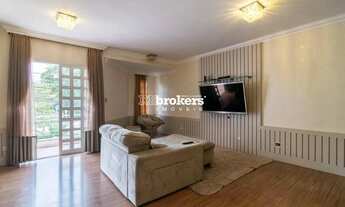 Imagem 5: Casa Sobrado, 4 Quartos, 5 Vagas, à Venda, no Água Verde, em Curitiba. REbrokers