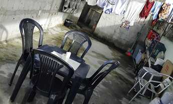 Imagem 4: Casa pra vende ou troca fica no alto da colina