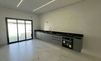 Imagem 3: Casa á venda no Condomínio Terras de Atibaia I, lazer e segurança para sua família