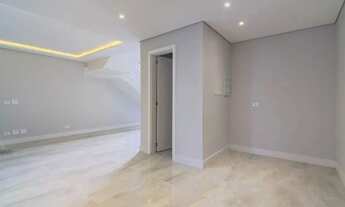 Imagem 7: Casa dos Seus Sonhos no Pilarzinho Modernidade e Segurança em Condomínio Fechado