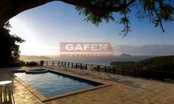 Imagem 6: Belíssima casa de alto padrão, localizada em um exclusivo condomínio com poucas casas, e u