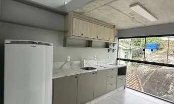 Imagem 7: Studio semi mobiliado na Trindade