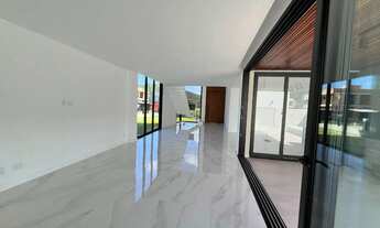 Imagem 2: Casa para Venda em Florianópolis, Rio Tavares, 3 dormitórios, 3 suítes, 5 banheiros, 4 vag