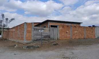 Imagem 2: Casa para Venda em Nova Iguaçu, Santa Rita, 2 dormitórios, 1 banheiro, 3 vagas